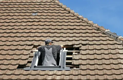 Pose de velux - Bazoches-sur-Guyonne